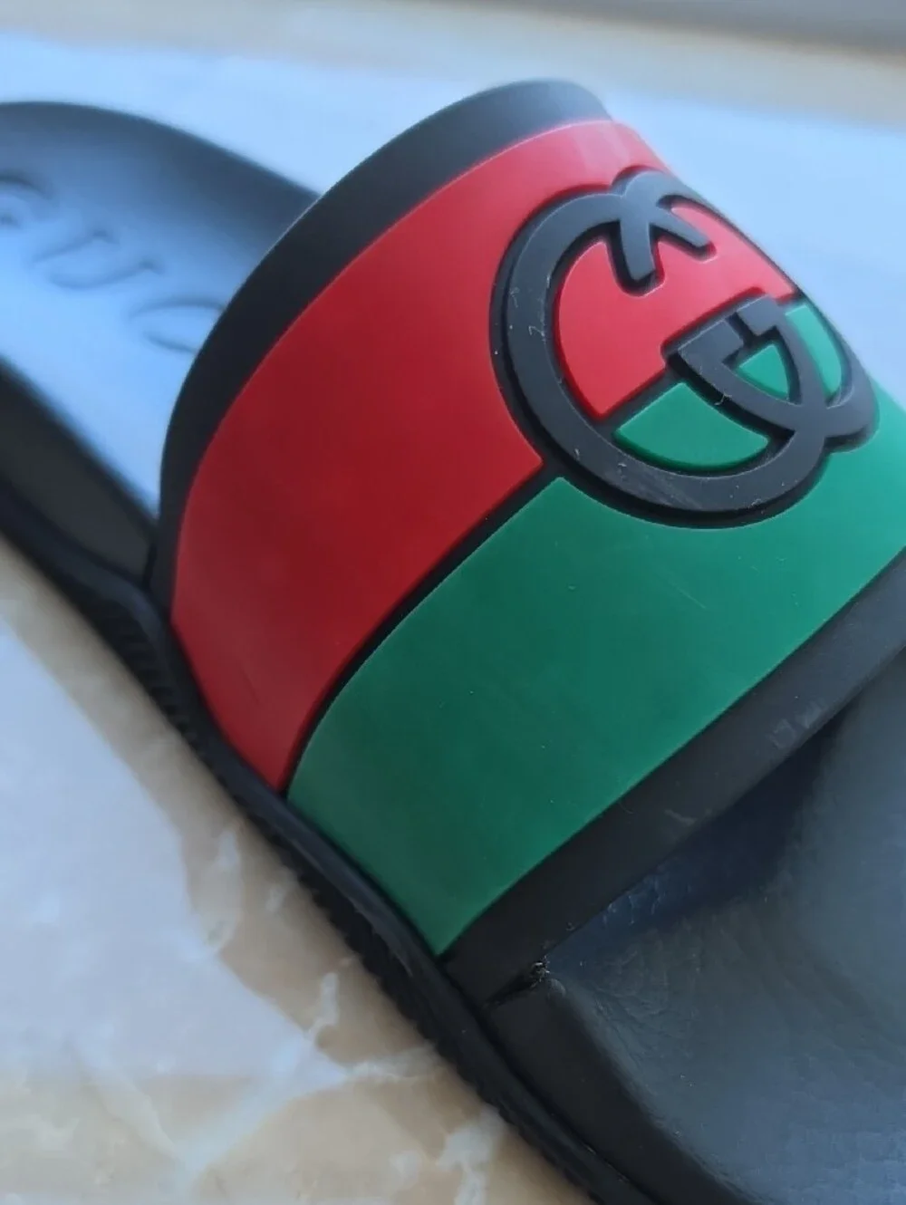 Gucci Slides with Green and Red Straps